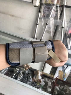 Nẹp cẳng tay ngắn,trái phải