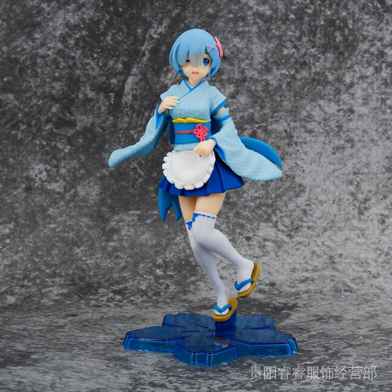 Mô Hình Nhân Vật Rem Trong Anime Sakura