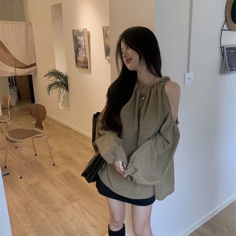 ÁO KHOÉT VAI DÀI TAY MÀU NÂU DÁNG RỘNG TIỂU THƯ