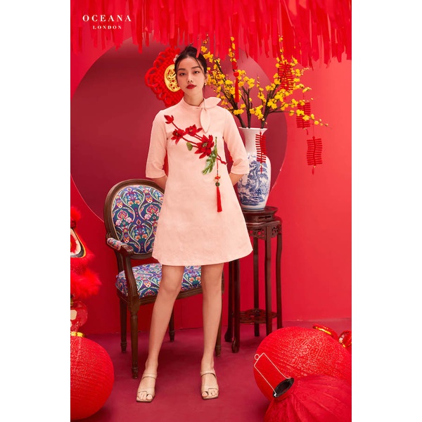 Oceana London - Váy gấm hồng