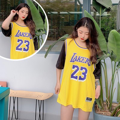 Áo Đấu James nữ lỏng lẻo bf ngoài gió mặc quần áo bóng rổ số 23 Bộ đôi giả hai chiếc áo khoác Lakers Kobe