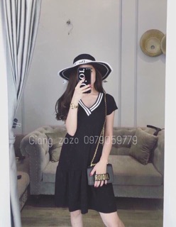 Váy đuôi cá cổ tim
