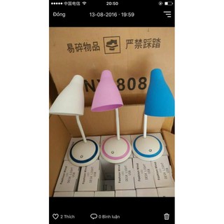 Đèn học tích điện chống cận