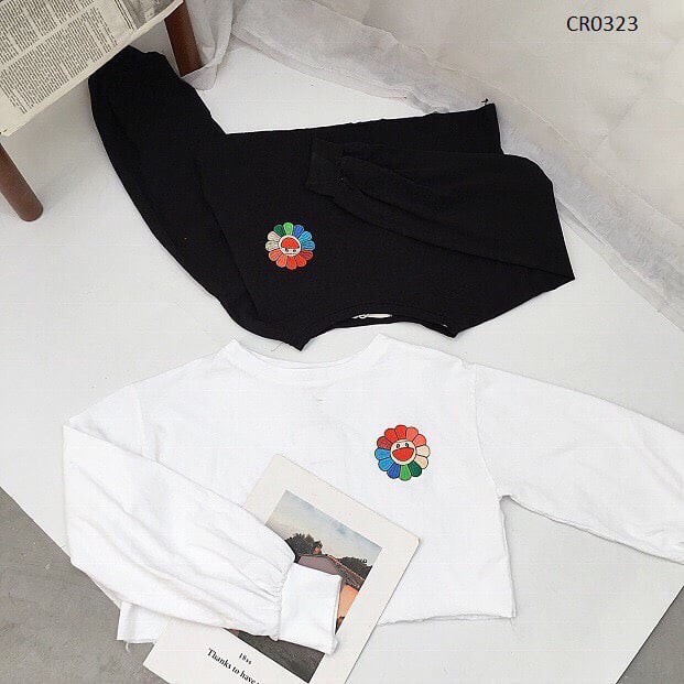 Áo croptop tay dài in hình hoa mặt trời cười ngộ nghĩnh TTSA0012