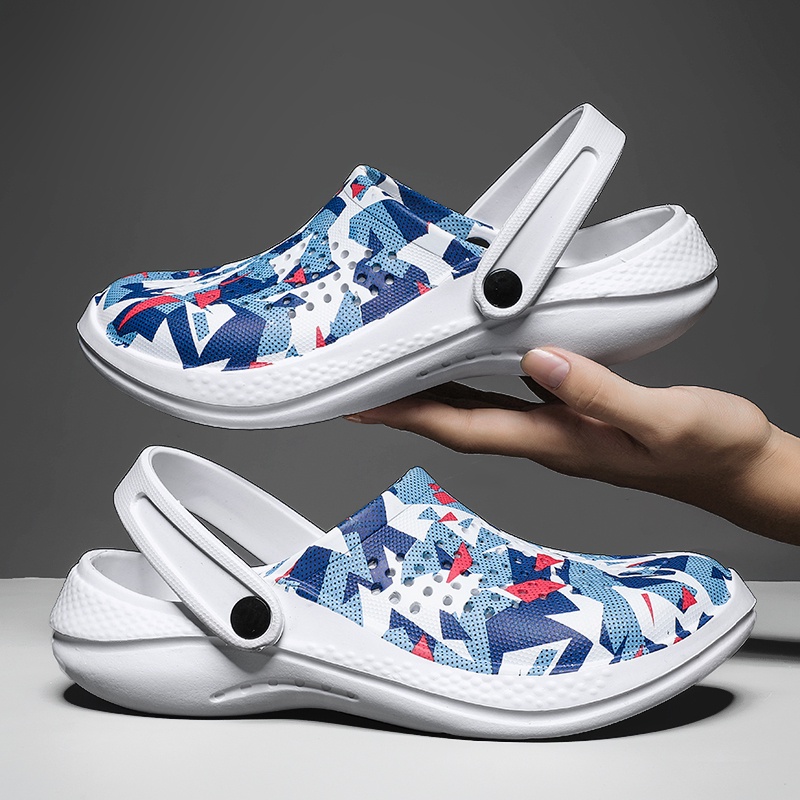 Dép Sandal Đục Lỗ Thoáng Khí Mềm Mại Siêu Nhẹ Chống Trượt Có Size Lớn 39- Thời Trang Cho Nam Giới