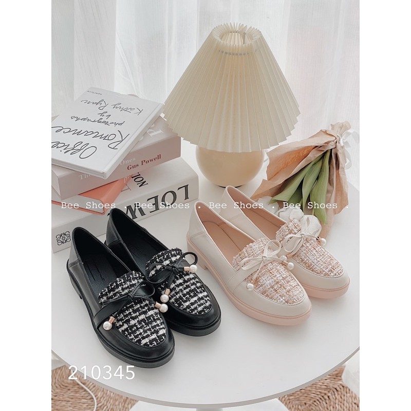 BEESHOES - GIÀY BÚP BÊ NỮ MŨI TRÒN DẠ NƠ - GIÀY BÚP BÊ NỮ MŨI TRÒN ĐẾ VUÔNG CAO 2 PHÂN SẴN MÀU ĐEN - KEM 210345