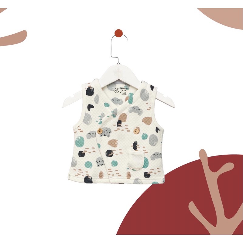 Áo gile hai khuy Mèo trắng Abbie Oh