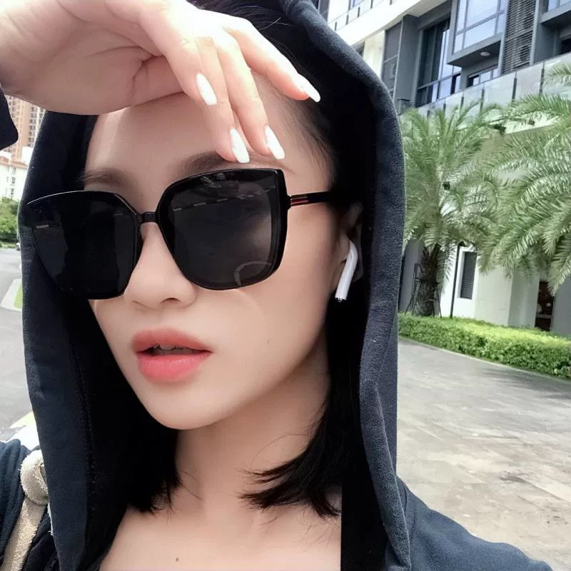 Kính mát thời trang phong cách retro 2020 dành cho nữ