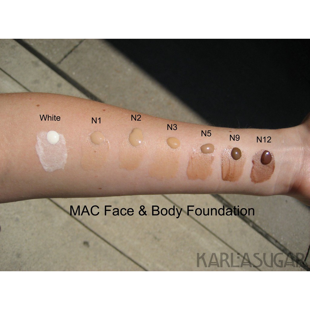 Kem nền MAC Face and Body Foundation 120ml