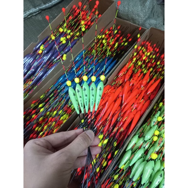 Phao câu đơn câu đài Nano nhạy cá nhiều màu sắc