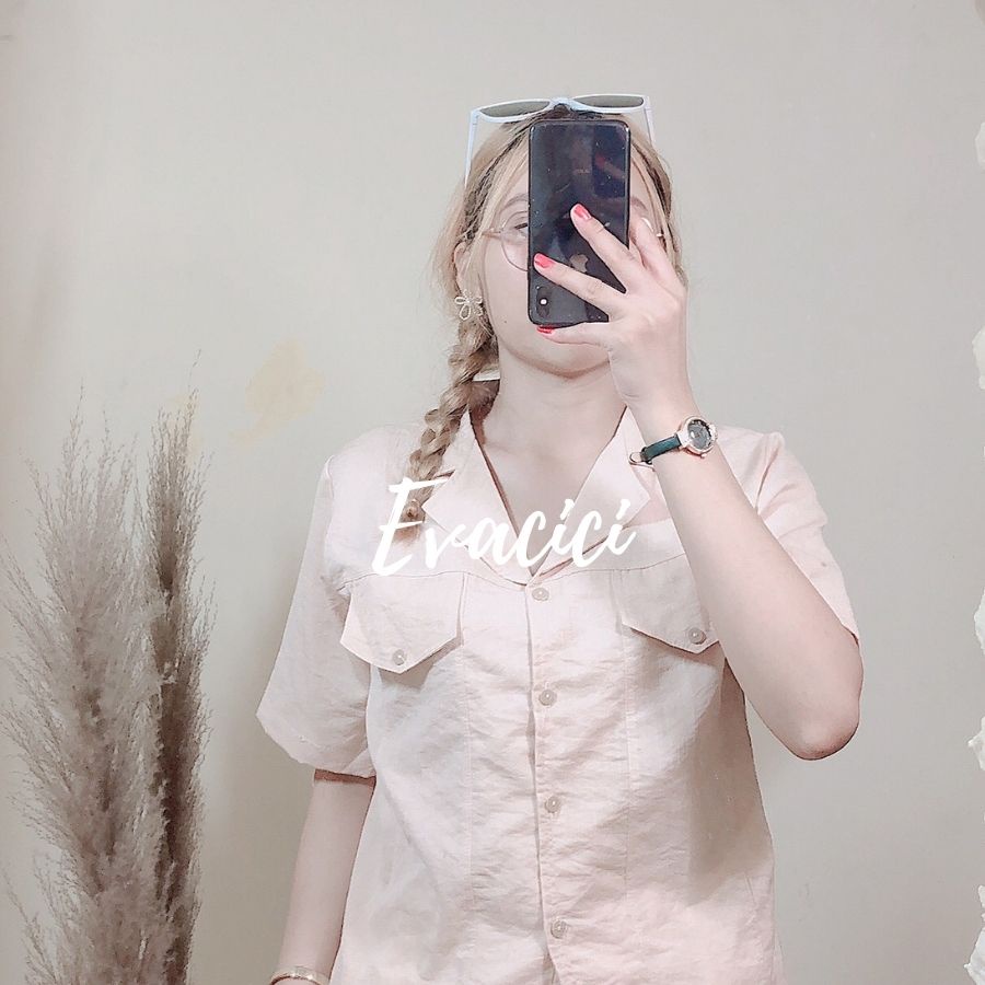 Áo sơ mi cổ vest túi ngực croptop form rộng kiểu Hàn Quốc. Sơ mi nữ cộc tay croprop túi ngực cổ vest. | BigBuy360 - bigbuy360.vn