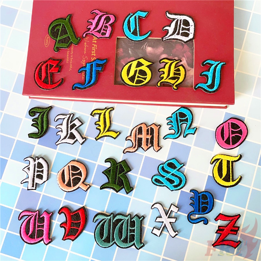 ✿ Miếng Dán Ủi Thêu Chữ Q-6 ✿ 1 Sticker Ủi Thêu Hình Huy Hiệu