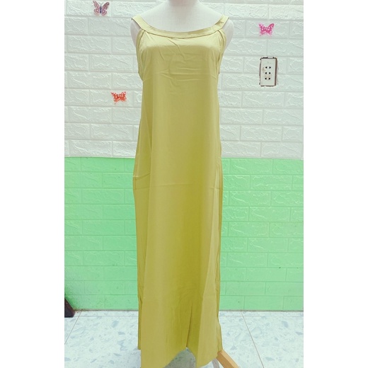 Váy đi biển hai dây hở lưng bảng to phong cách nghĩ dưỡng mùa hè 2023