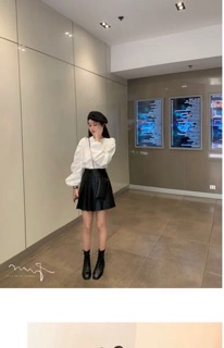 Áo kiểu trắng tay bồng xt