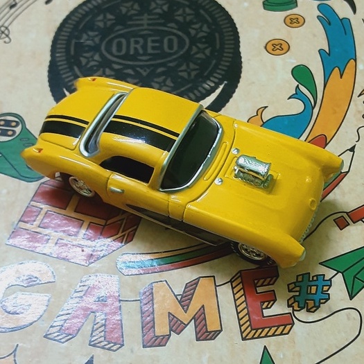 Xe Mô Hình  57 Corvette Johnny Lightning
