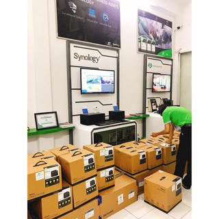 Thiết bị lưu trữ Synology RackStation RS2418RP+