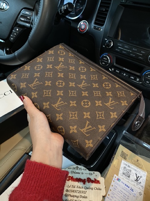 Cluth cầm tay Eo Vi size 25 da đẹp kèm hộp ảnh thật chi tiết