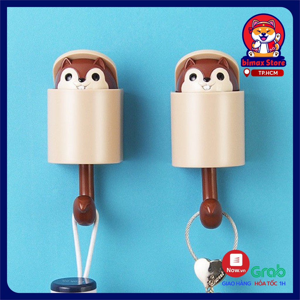 Móc dán tường hình con sóc dùng để treo đồ đa năng tiện dụng