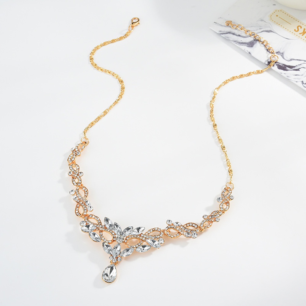 Bộ dây chuyền và đôi bông tai đính đá thời trang cho nữ