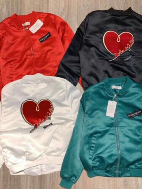 Xả- Áo khoác gió 2 lớp hình tim sau lưng