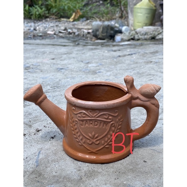 Chậu đất nung bình tưới