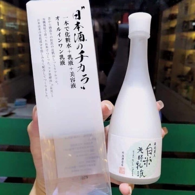 Lotion dưỡng da Kuramoto Bijin Sake Lotion 120ml