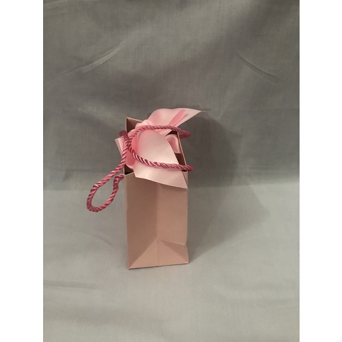 Túi giấy trang trí nơ để quà tặng nhỏ/mỹ phẩm kích thước 12 x 12 x 6,5cm /túi