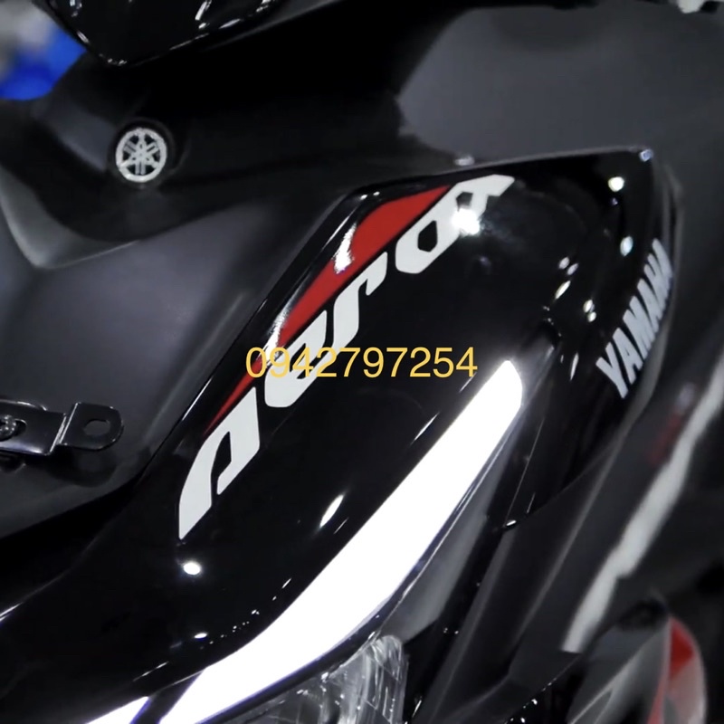 Sơn xe máy Yamaha NVX màu Đen bóng MTP203-2K Ultra Motorcycle Colors