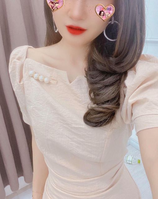 Đầm body 2 màu kèm trâm cài áo