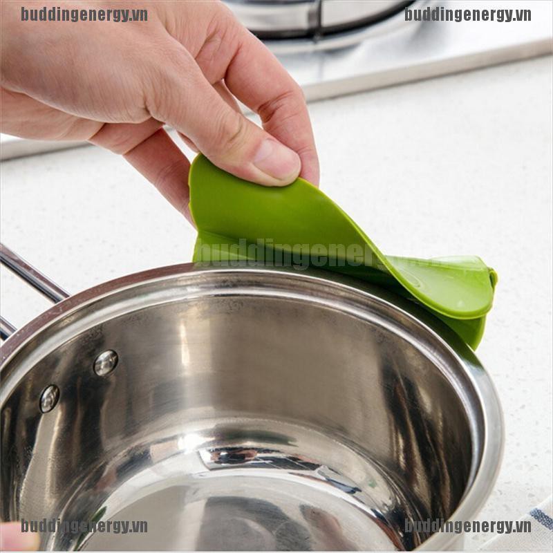 Dụng Cụ Kẹp Tô / Nồi Bằng Silicone Tiện Dụng