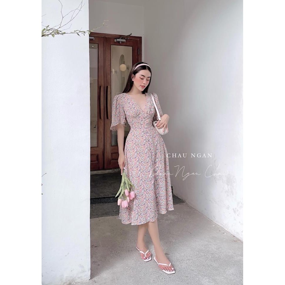 [Mã FAGREEN1505 giảm tới 30K đơn 99K] VÁY HOA NHÍ HỒNG CỔ V KHUY GIỮA TAY XÒE | BigBuy360 - bigbuy360.vn