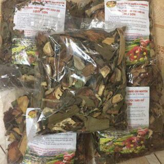 Lá tắm sau sinh dân tộc Dao đỏ (1kg/gói)