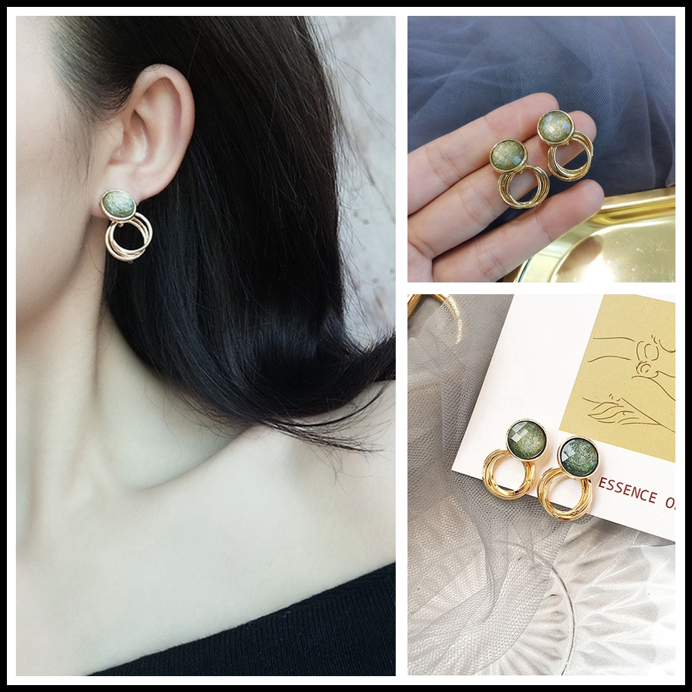 Đôi khuyên tai dáng tròn phong cách Hàn Quốc thời trang