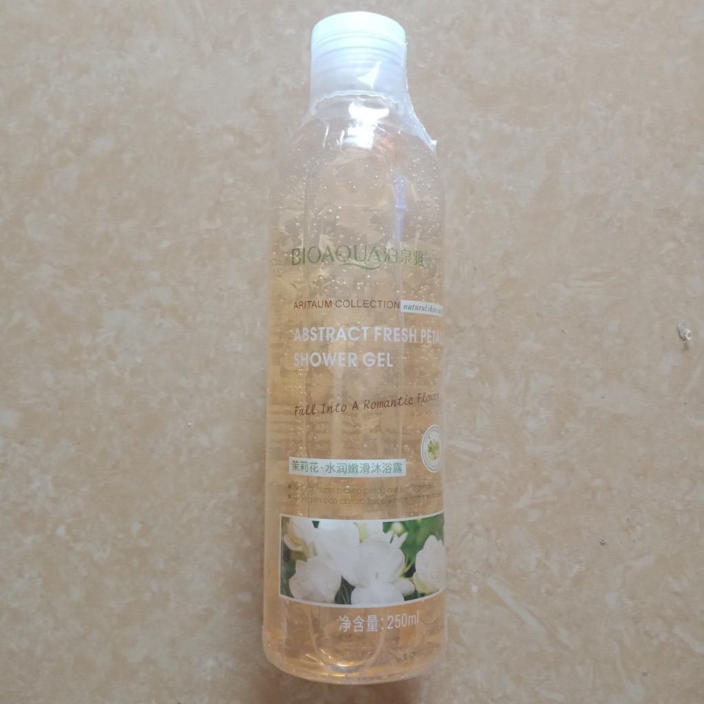 Sữa tắm tự nhiên BIOAQUA dưỡng trắng hương hoa nhài (250ml)