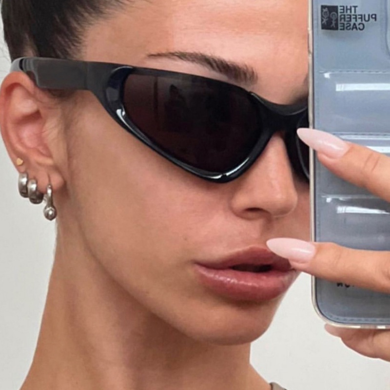 (YUZHU) Kính Râm Nửa Gọng Hình Kim Tự Tháp Phong Cách Punk Y2K Thời Trang Hiện Đại