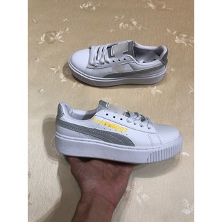 Giày thể thao sneaker trắng phản quang
