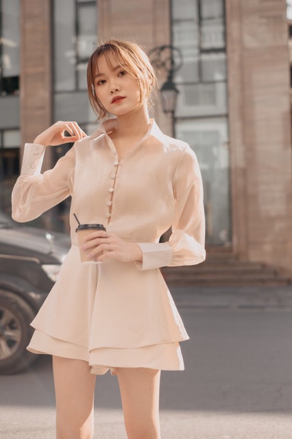 Frill Short - Quần short bèo