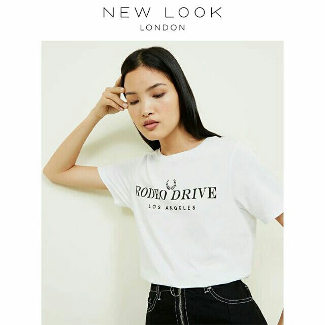 Áo phông newlook trắng auth