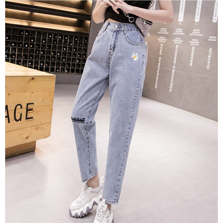 Quần baggy jean nữ thêu hoa cúc chữ MINUSONE F08 | BigBuy360 - bigbuy360.vn