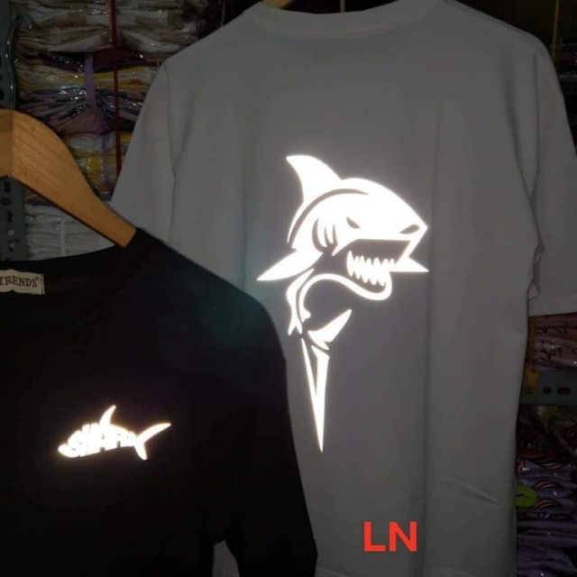 Áo thun phản quang cá mập shark