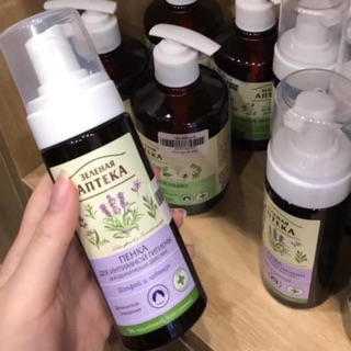 Dung dịch vệ sinh phụ nữ apteka Nga dạng foam
