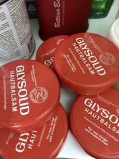 Kem dưỡng da GLYSOLID ĐỨC dành cho da cực khô, chàm, á sừng