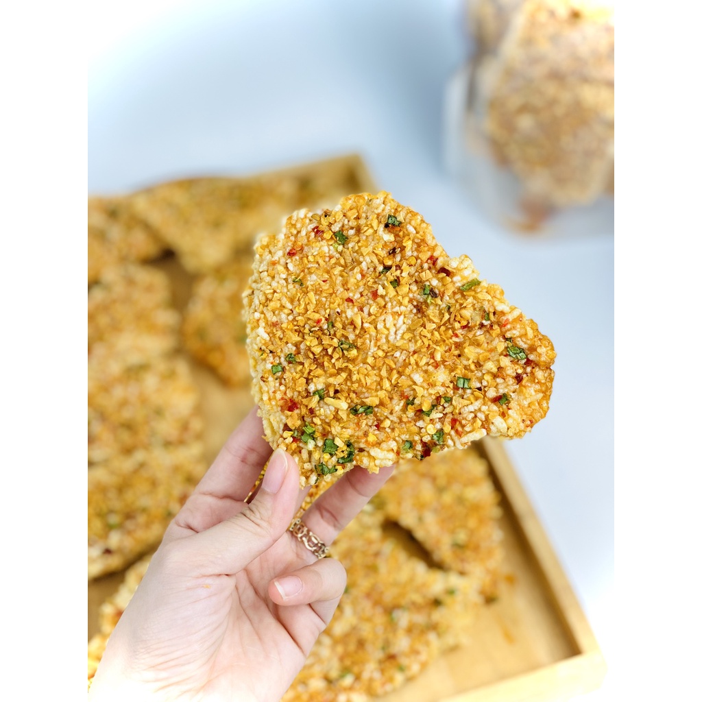 Cơm cháy mắm tỏi - 1 gói 200gr