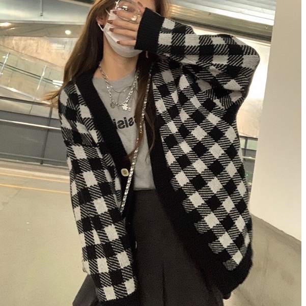Áo khoác len cardigan dáng dài họa tiết caro đen trắng chất len lông thỏ dày đẹp A149 SUTANO