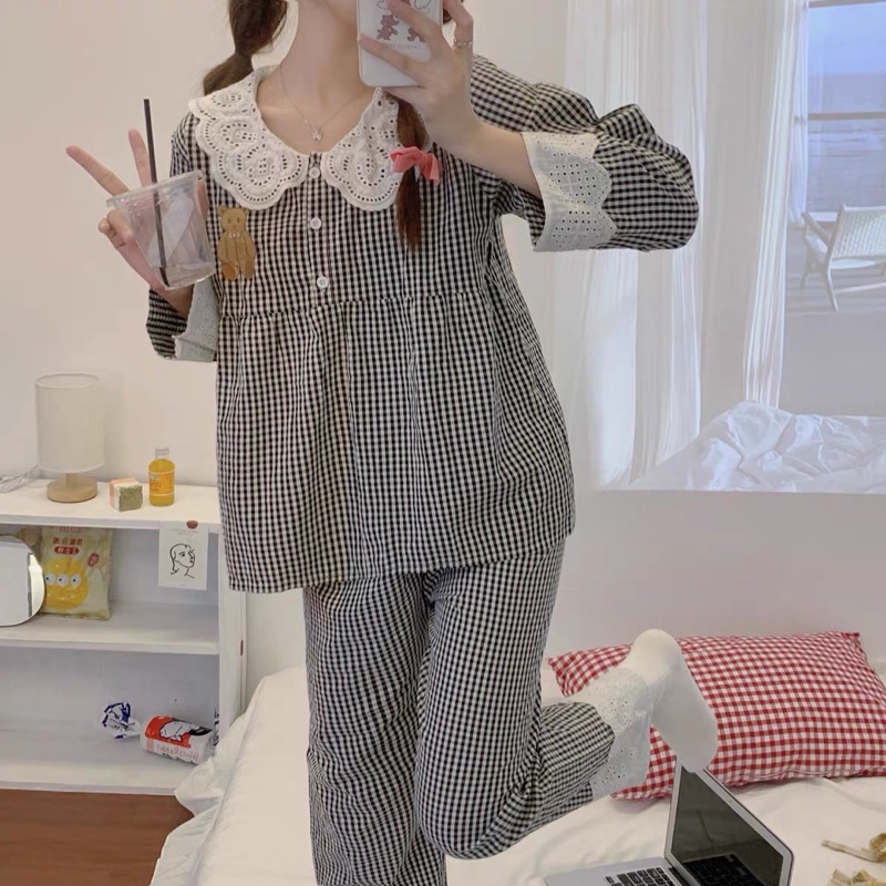 Bộ đồ ngủ tiểu thư gấu cổ bèo hoạ tiết caro cổ đính nút siêu dễ thương | BigBuy360 - bigbuy360.vn