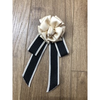 HOA NƠ CÀI ÁO HANDMADE (ẢNH TỰ CHỤP)