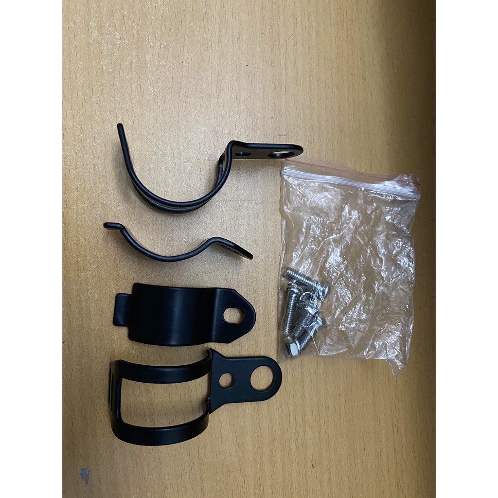 Pát gắn đèn trợ sáng trên phuộc- Cặp Pat lắp phuộc xi nhan đèn xe độ cafe race tracker xe máy- motor ơi