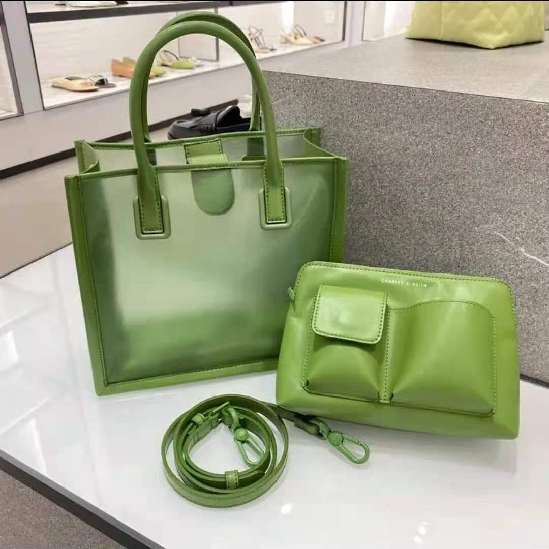 Túi Xách Charles & Keith Cỡ Lớn 2 Trong 1