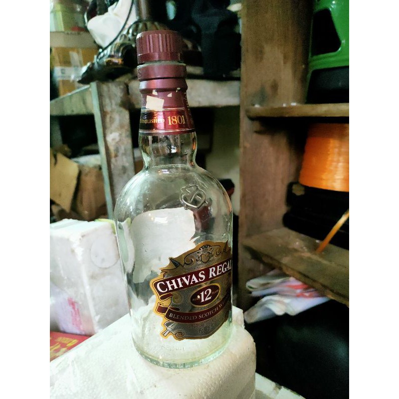 vỏ chai rươu chivat12