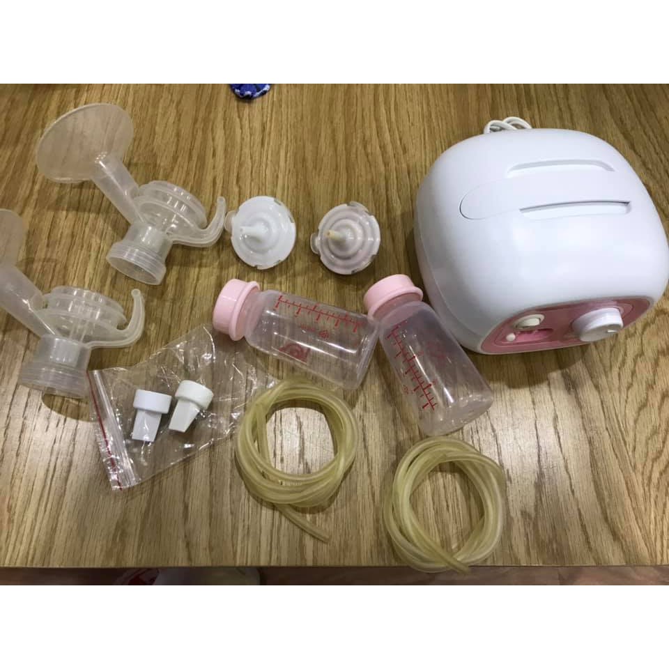 Máy hút sữa điện đôi Unimom còn mới đầy đủ pk